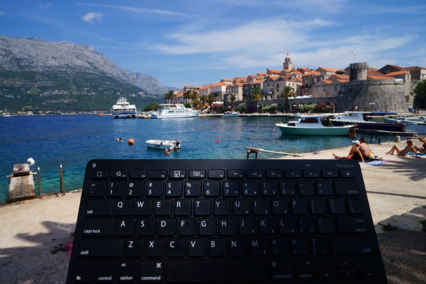 Trabalhando_na_Ilha_de_Korcula_Croacia.JPG