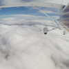 Cessna 172 voo à cima das nuves