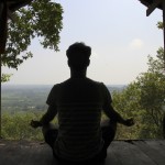 Como passei 10 dias em silêncio em um monastério budista na Tailândia